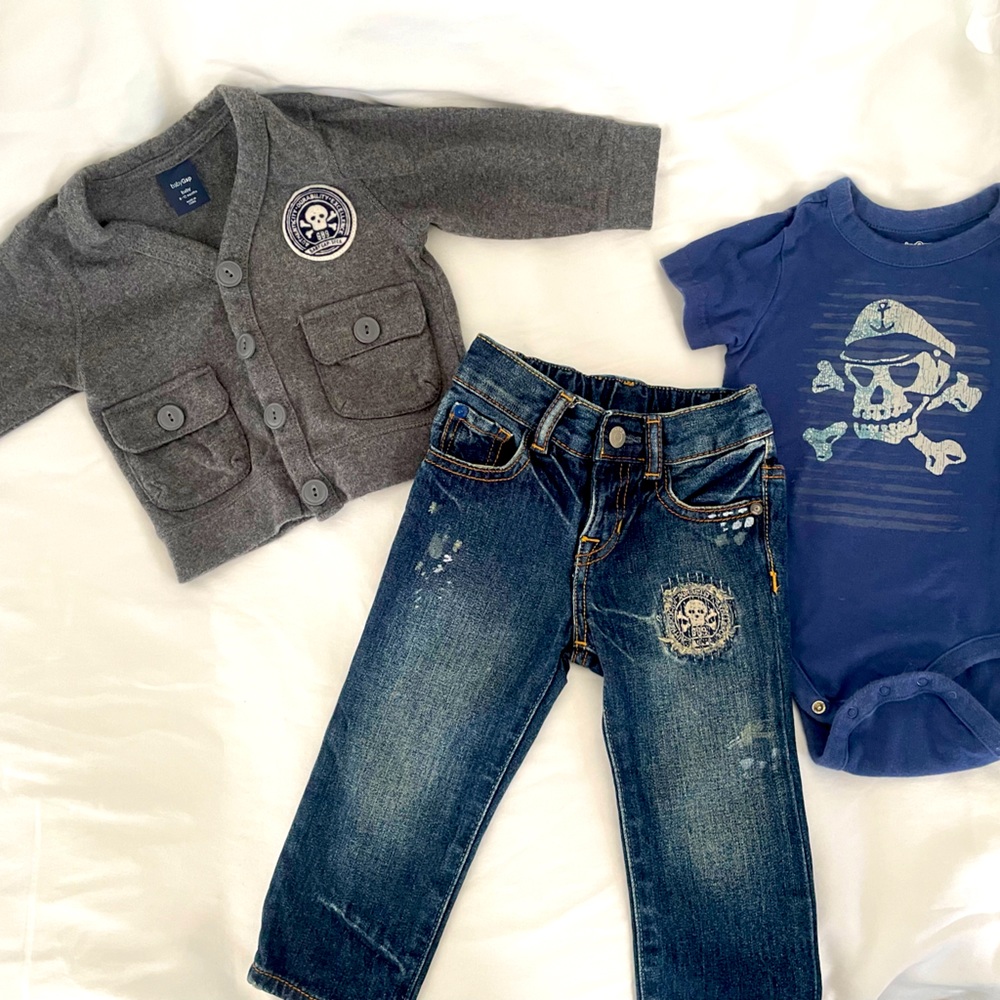 Baby Gap distressed Jeans, sweater and onesie